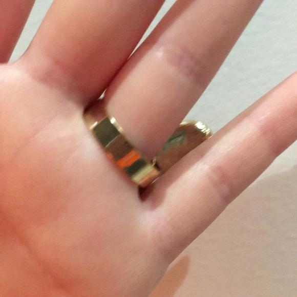 Flower ring - Picture 2 of 4